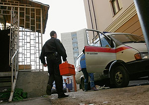 Милиционер, расстрел, самоубийство