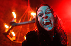 Чужой праздник на нашей улице