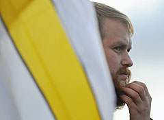 Националисты отрицают причастность