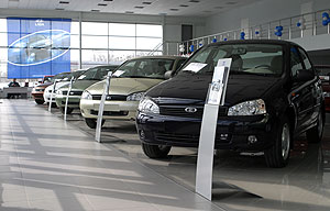 Продажи "АвтоВАЗа" дали по тормозам