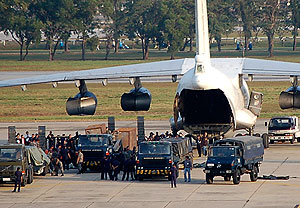 Тайны задержанного самолета