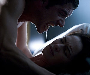 Алиса из Зазеркалья