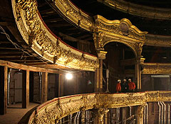 Реконструкция Большого театра может завершиться на полгода раньше?