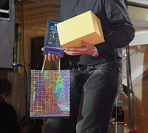 Кризис отступил - да здравствуют бонусы!