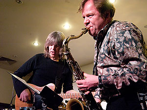 "Триумф джаза" против морозов