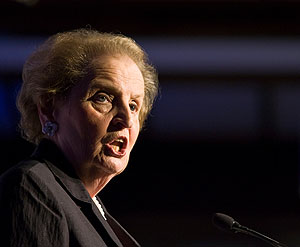 НАТО не приемлет географически определенные "сферы интересов"