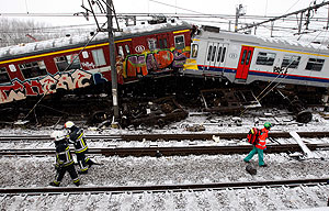 Столкновение поездов. Фото