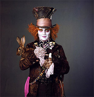 "Алису" спасли от падения