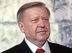 Тестировать школьников на наркотики необходимо