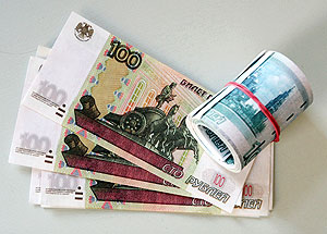 Доллар уронили, рубль приподняли