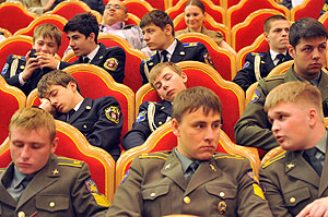 Слишком много офицеров