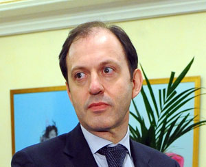 Митволь хочет суда