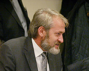 Закаев под стражей