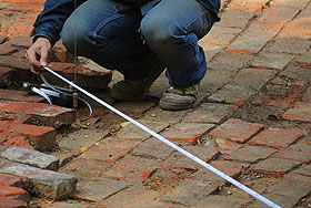 Саркофаги в центре столицы