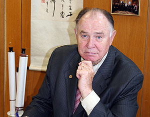 Ким Чен Ир готовит младшего сына сделать КНДР более открытой