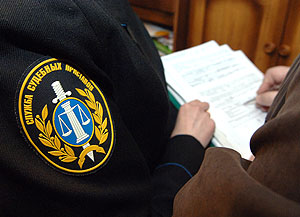 Приставы вывесят "доску позора"