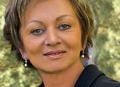 Мне повезло, что дипломатическую карьеру я начинаю в России