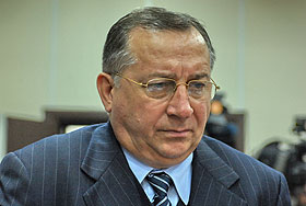 Создать глобального портового оператора