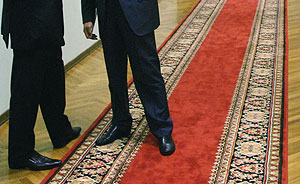 Госслужащие по-деловому