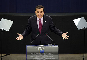 Москва словам не верит