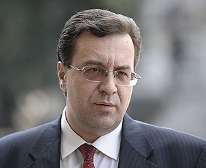 Мы не можем портить отношения с Москвой