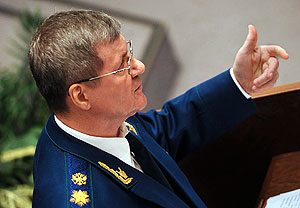 Журналисты под крылом Чайки