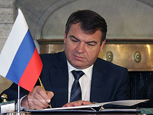 ЕвроПРО: Сердюков предупреждает