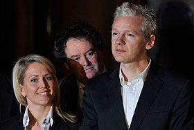 Ассанж свободен