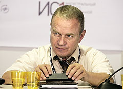 Надо интенсивно работать, чтобы не опускать планку и оставаться на рынке космической техники