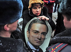 Запад следит за Ходорковским