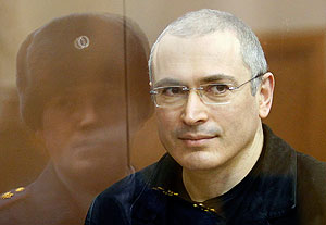 Суд под присмотром милиции