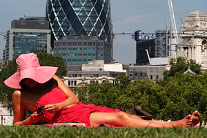 Подальше от Родины