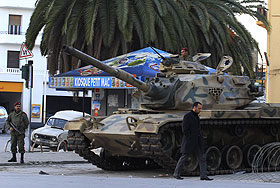 Тунис: обещание выборов, ожидание кабинета