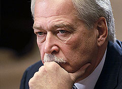 Кандидаты от "Единой России" должны победить на парламентских и президентских выборах