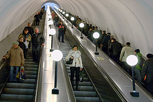 Вторник в метро: две смерти на путях