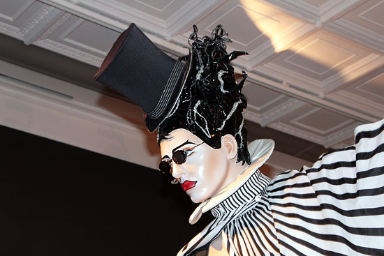 Выставка костюмов Cirque du Soleil в Москве