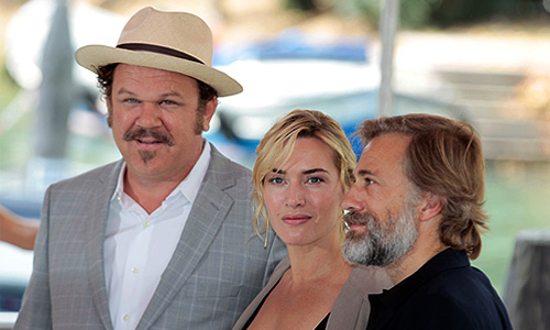 Актеры Джон Си Райли, Кейт Уинслет и Кристоф Вальц представили в Венеции новый фильм Романа Полански "Резня".