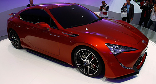 На 64-м Международном автосалоне во Франкфурте представили новый концепт-кар Toyota FT-86 II.