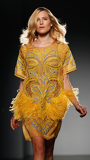 Показ коллекции Matthew Williamson весна-лето 2012 на Неделе моды в Лондоне.