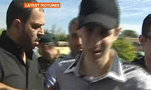 Первые кадры освобожденного капрала, переданные египетским телевидением