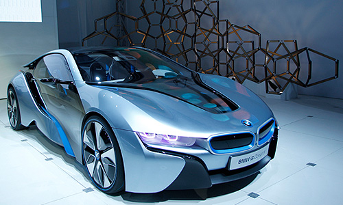 Концепт-кар BMW i8 hybrid-electric.