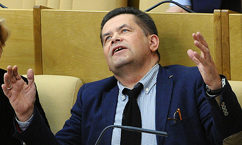 23 ноября 2011г. Член комитета ГД по культуре Николай Расторгуев на последнем заседании Государственной думы РФ пятого созыва.