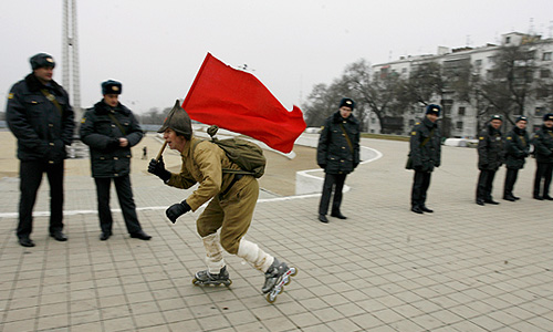 Участники митинга против фальсификации на прошедших выборах в Госдуму РФ в Ростове-на-Дону.