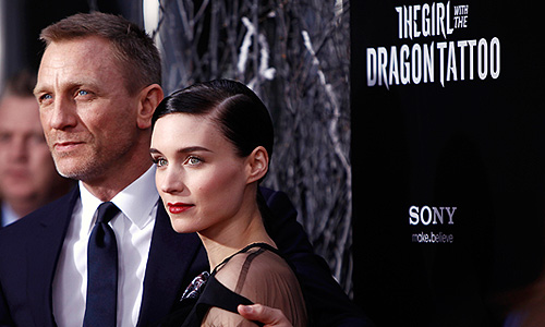 Актеры Дэниэл Крэйг и Руни Мара на премьере фильма "Девушка с татуировкой дракона" режиссера Дэвида Финчера в Нью-Йорке.