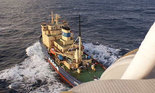 Поисково-спасательная операция в районе крушения платформы "Кольская".