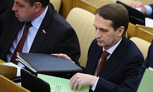 Бывший глава администрации президента РФ Сергей Нарышкин избран председателем Государственной думы. Это решение было принято в среду на первом заседании депутатов шестого созыва. Нарышкин участвовал в парламентских выборах по списку "Единой России". За его избрание на пост спикера проголосовали 238 депутатов.