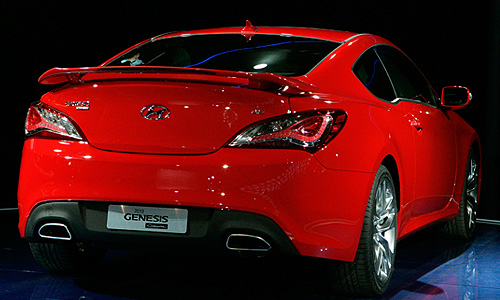  Hyundai Genesis coupe 2013 .