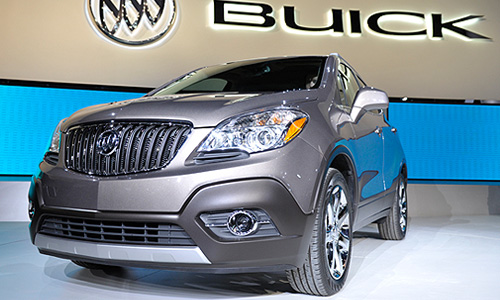 Кроссовер Buick Encore 2013 года.