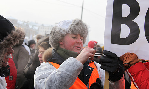 Дмитрий, пайщик "Миракс Групп": да, нам удалось заработать денег. Я даже не средний класс, а повыше, но как мы их все заработали? Это ведь не бизнес, это так…