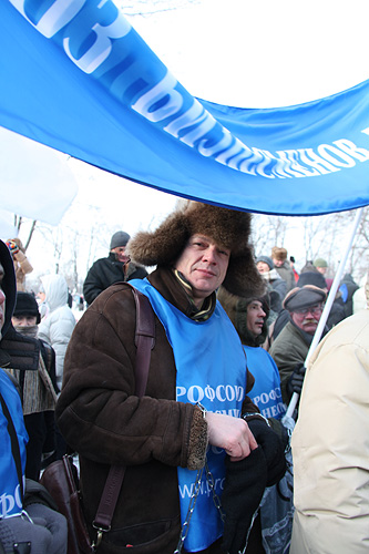 Павел, профсоюз бизнесменов: мы в цепях, потому что наша власть думает, что бизнес это перекупщики, барыги. А настоящие предприниматели – бесправны.